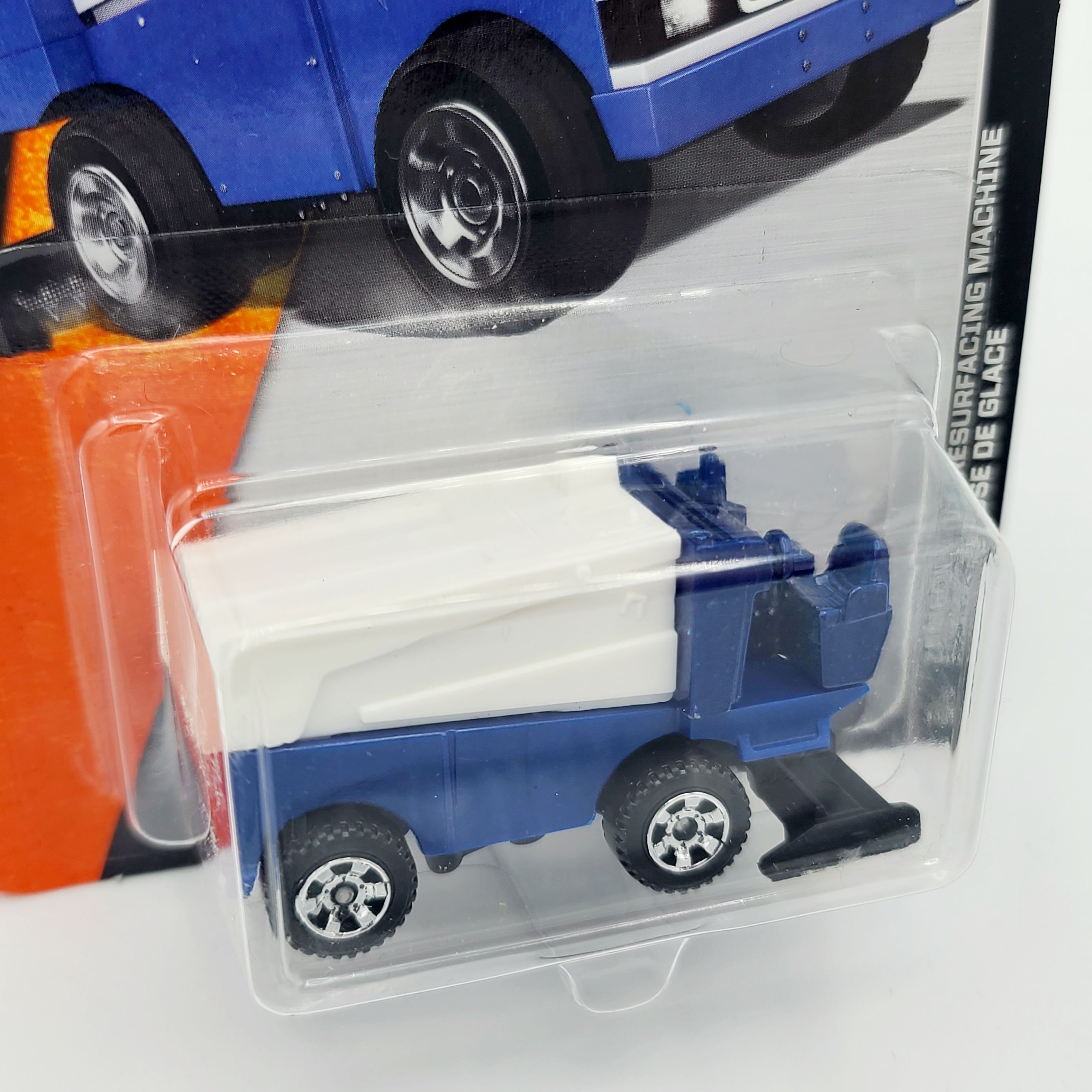 Matchbox Zamboni Ice Resurfacing Machine (2015 MBX Basic - Adventure City)